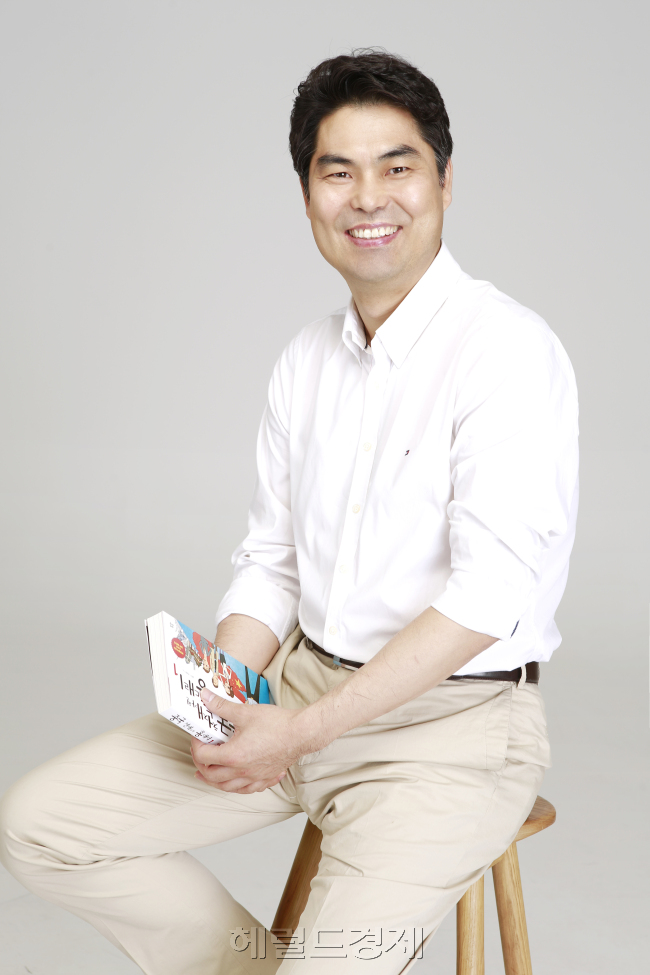 온차이나의 김만기 대표이사가 국내 스타트업 ‘지냄’에 전격 투자를 결정했다.