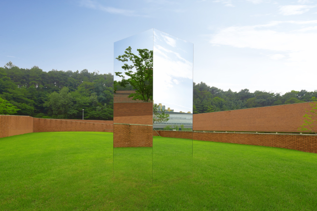 “The Beautiful Technology” by Chung Seung-il (Amore Pacific Museum of Art)