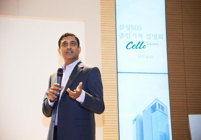 Shyam Pillalamarri, senior vice president and chief technology officer of Samsung SDS Research America, speaks at a press meeting for the firm’s online logistics platform, called Cello Square, in Seoul on Tuesday. (Samsung SDS)