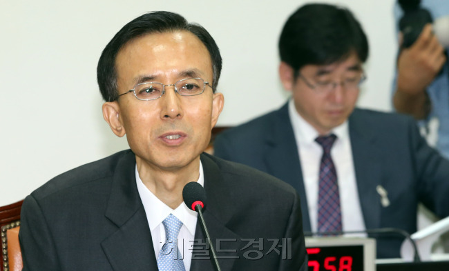 이기택 대법관 후보자가 27일 국회에서 열린 인사청문회에 참석해 질의에 답변하고 있다. 안훈 기자/rosedale@heraldcorp.com