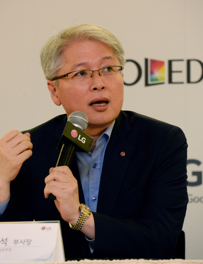 LG Electronics’ head of home entertainment division Kwon Bong-suk.   LG Electronics