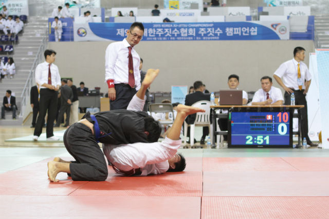 [박성진 무술칼럼]대주협 네와자, 이대론 답 없다