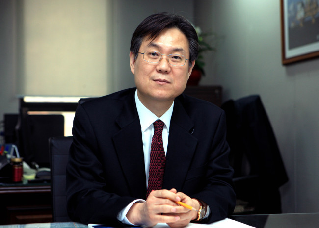 Lee Kwan-sup, South Korea's first vice minister of trade, industry and energy (Ministry of Trade, Industry and Energy)