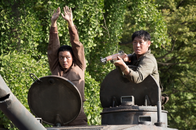 Still image from “The Long Way Home” (Lotte Entertainment)
　