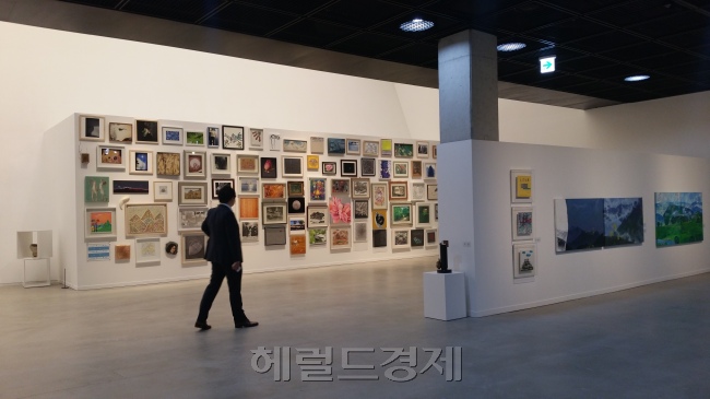 수원시립아이파크미술관 전시장 전경. [사진=김아미 기자/amigo@heraldcorp.com]