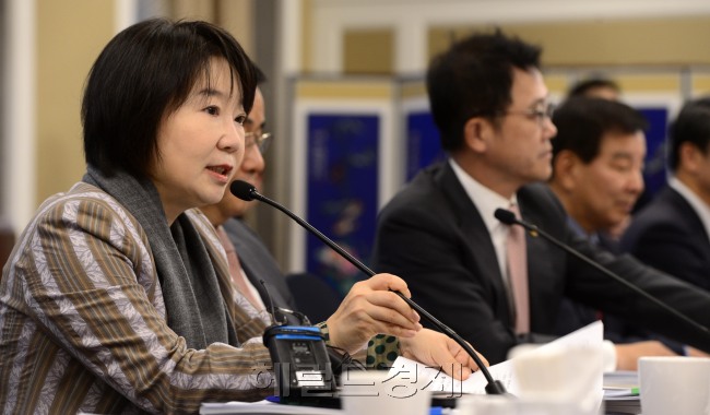 나눔경제특위 위원장인 정미경 의원이 7일 국회에서 열린 특위 1차 회의에서 모두 발언을 하고 있다. 박해묵 기자/mook@heraldcorp.com