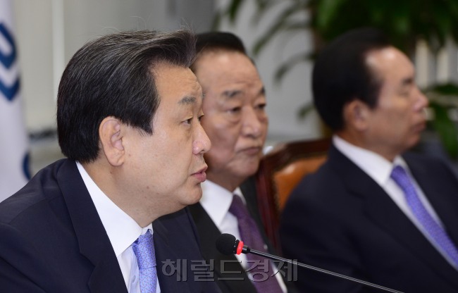 김무성 새누리당 대표가 8일 오전 서울 여의도 국회에서 열린 최고위원회의에서 모두발언을 하고 있다. 박해묵 기자/mook@heraldcorp.com