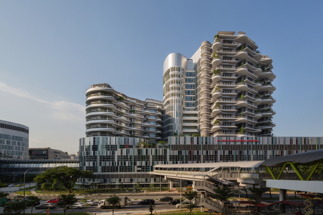 The Ng Teng Fong General Hospital in Jurong, Singapore.   GS E&C