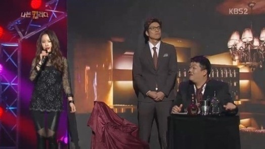 모바일시대, 방송코미디는 스토리 위주의 소비에서 벗어나 네이버 TV캐스트나 SNS 등을 적극 활용하는 등의 새로운 전략을 세워야 한다는 목소리가 높아지고 있다. [사진제공=각사]