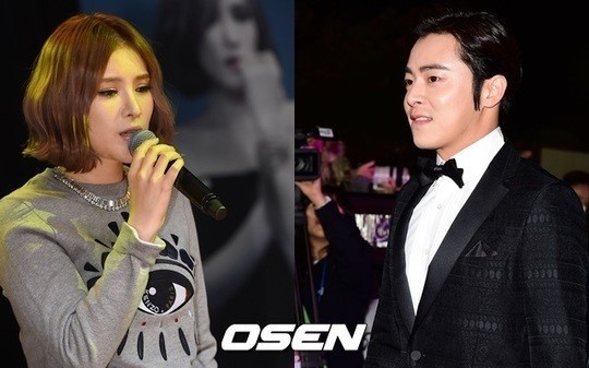 ‘복면가왕’ 코스모스는 거미로 확정? 남친 조정석, 의미심장한 웃음 “굳이…”