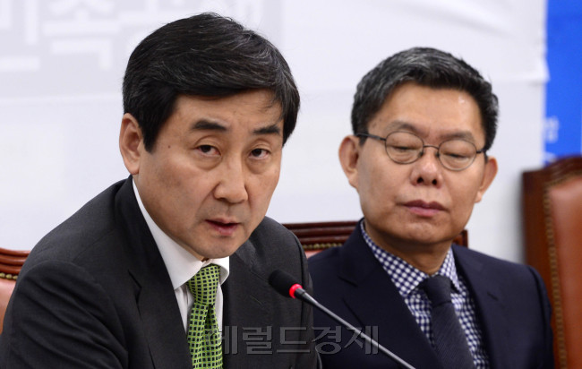 이종걸 새정치민주연합 원내대표가 22일 오전 서울 여의도 국회에서 열린 정책조정회의에서 모두발언을 하고 있다. 박해묵 기자/mook@heraldcorp.com