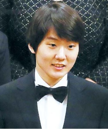 Pianist Cho Seong-jin (EPA-Yonhap)