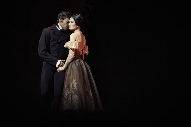 A scene from Kang Sue-jin’s final ballet production, “Onegin.”   Credia