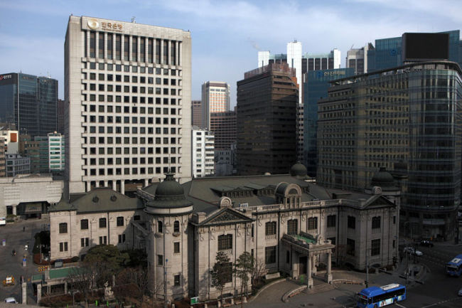 Bank of Korea headquarters in Seoul (Bloomberg)