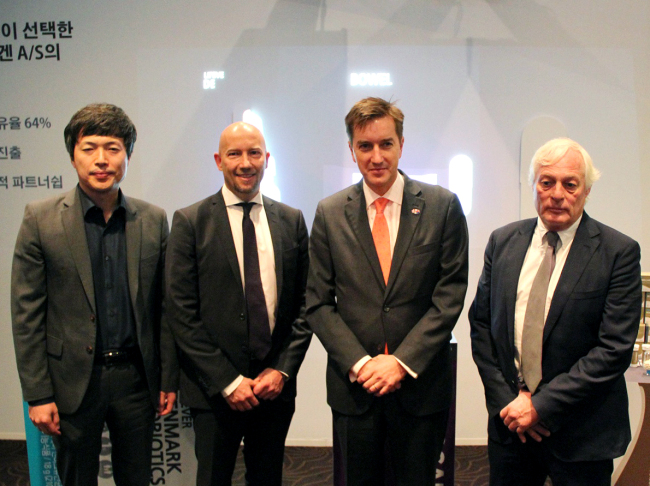 From left: Health Balance CEO Lee Jeong-gyun, Biocare Copenhagen CEO Soren Thomsen, Danish Ambassador Thomas Lehmann and Copenhagen University Hospital doctor Michael Tvede   Danish Embassy
From left: Health Balance CEO Lee Jeong-gyun, Biocare Copenhagen CEO Soren Thomsen, Danish Ambassador Thomas Lehmann and Copenhagen University Hospital doctor Michael Tvede.   Danish Embassy