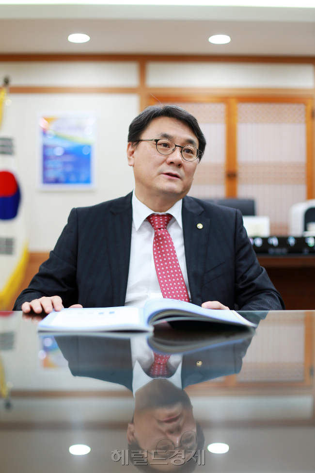 이우영 폴리텍대 이사장 [자료=헤럴드경제DB]