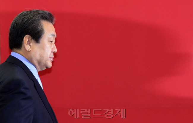 김무성 새누리당 대표가 2일 오전 서울 여의도 국회에서 열린 최고중진연석회의에 참석하고 있다. 박해묵 기자/mook@heraldcorp.com