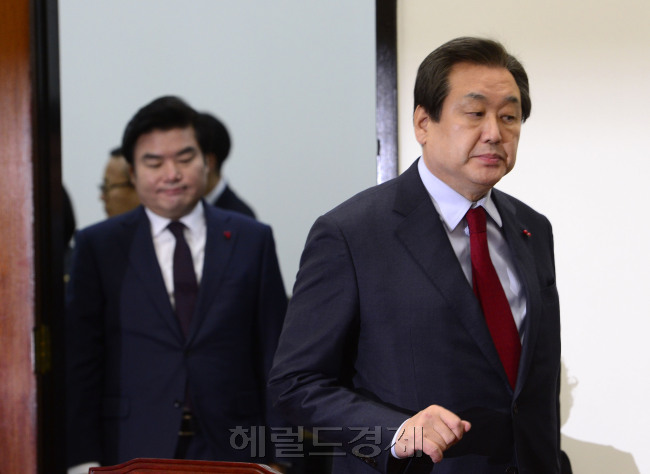 김무성 새누리당 대표가 지난 10일 오전 서울 여의도 국회에서 열린 최고위원회에 참석하고 있다. 박해묵 기자/mook@heraldcorp.com