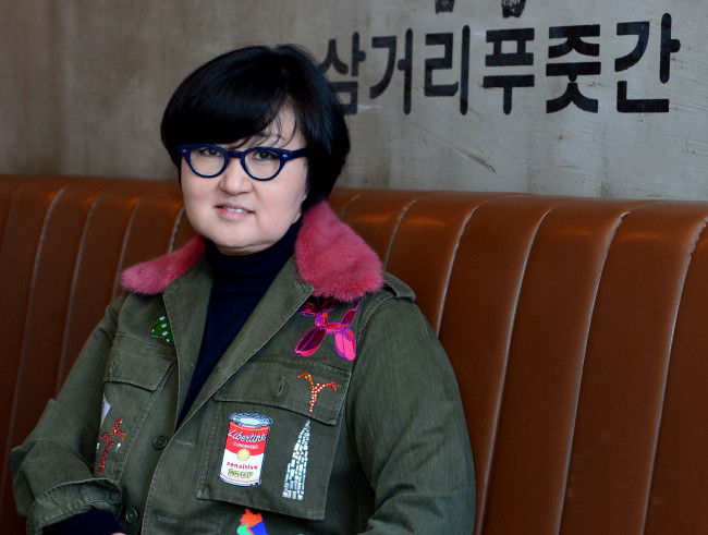 ?명씗??YG Foods ????명꽣酉?<br />?ㅻ퀝李ш린??yoon4698@heraldcorp.com
?명씗??YG Foods ????명꽣酉?
?ㅻ퀝李ш린??yoon4698@heraldcorp.com