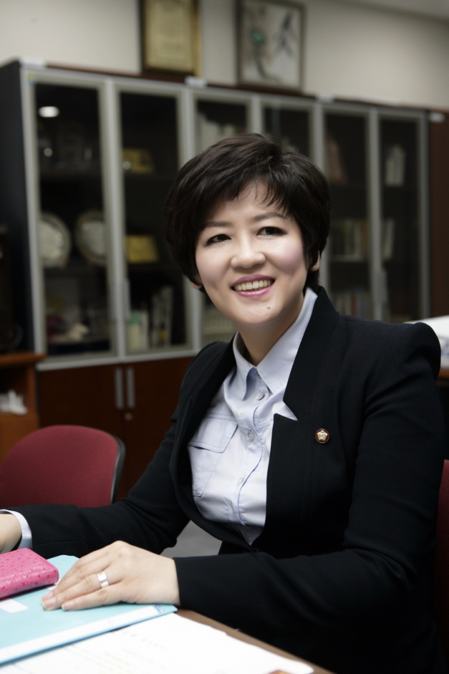 강은희 장관 첫행보는‘여성고용 활성화’