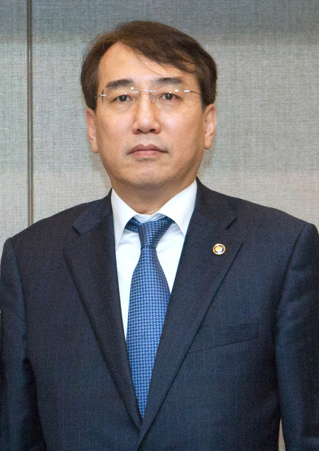 Government Policy Coordination Minister-designate Lee Suk-joon