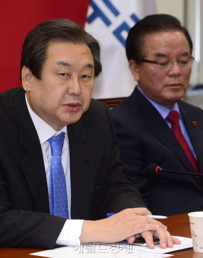 김무성 새누리당 대표가 27일 오전 서울 여의도 국회에서 열린 최고중진연석회의에서 발언을 하고 있다. 박해묵 기자/mook@heraldcorp.com