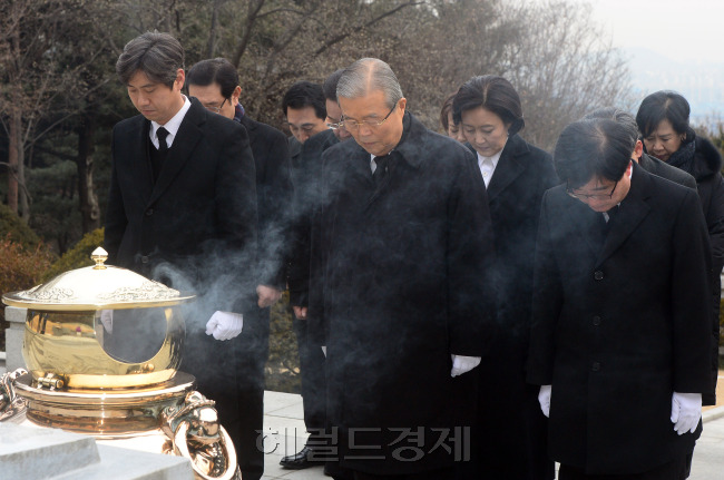 김종인 더불어민주당 비상대책위원장은 28일 박정희 전 대통령에 대해 다양한 평가가 있을 수 있지만 산업화를 성공적으로 이끈 공로는 인정해야 한다고 밝혔다. 사진=박해묵 기자/mook@heraldcorp.com