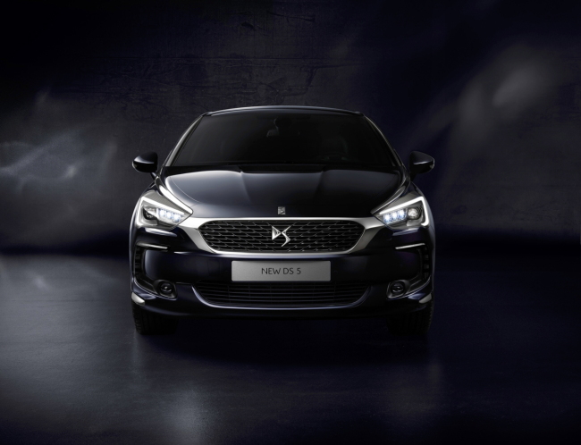 NEW DS5 DEBUTS -- Hanbul Motors, the Korean importer of Peugeot Citroen brands, started selling its premium brand DS’ crossover sedan, the New DS5, in Korea on Jan. 29. Equipped with a 2.0L BlueHDi 180 horsepower engine, the vehicle boasts a glass roof and a rear camera, as well as a luxurious interior inspired by an airplane cockpit. Prices start from 45.9 million won ($38,000). (Hanbul Motors)