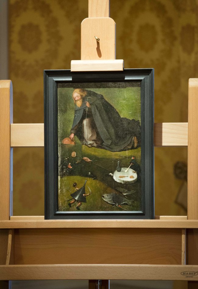 The Temptation of Saint Anthony” that was recently discovered to have been painted by Dutch Renaissance artist Jheronimus Bosch (or Hieronymus, or Jeroen Bosch), is presented at the Noordbrabants Museum in Den Bosch, the Netherlands, Monday. (EPA-Yonhap)
