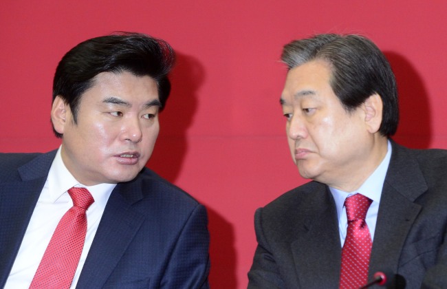 4일 기업활력제고법(원샷법)이 국회 본회의 통과 수순을 밟는 가운데 이날 오전 여야 간부들이 관련 회의를 열고 있다.   박해묵 기자/mook@heraldcorp.com