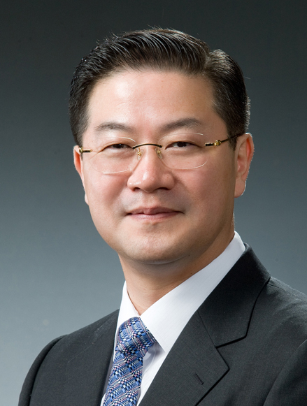 Anti-corruption and Civil Rights Commission chief Sung Young-hoon (ACRC)