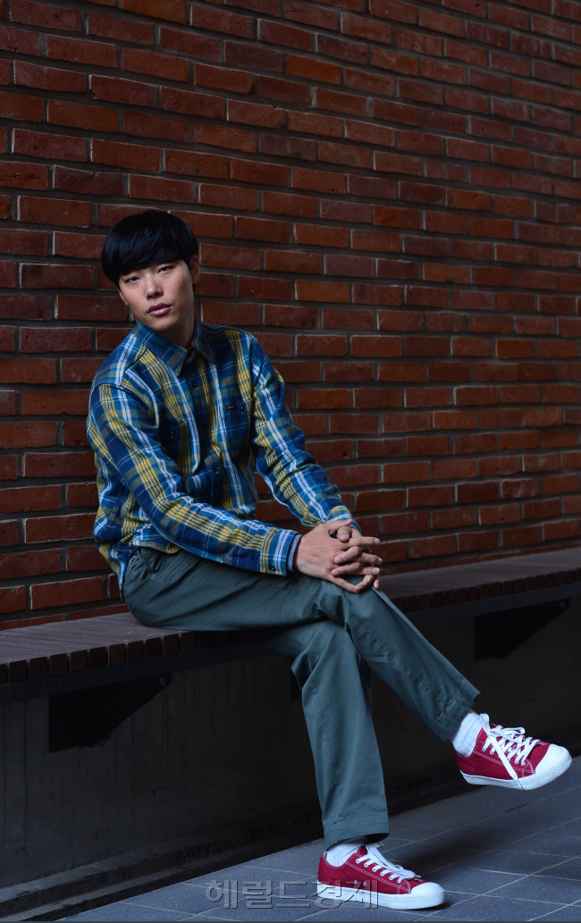 yoon4698@heraldcorp.com