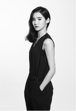 Contemporary dancer Lee Ju-mi (Korea National University of Arts)