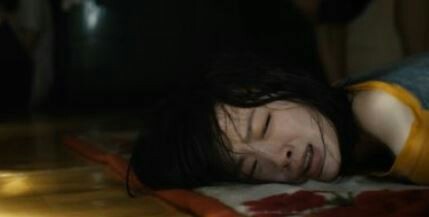 2004년 밀양 집단 성폭행 사건을 주제로 한 영화 '한공주'의 한 장면
2004년 밀양 집단 성폭행 사건을 주제로 한 영화 '한공주'의 한 장면
2004년 밀양 집단 성폭행 사건을 주제로 한 영화 '한공주'의 한 장면