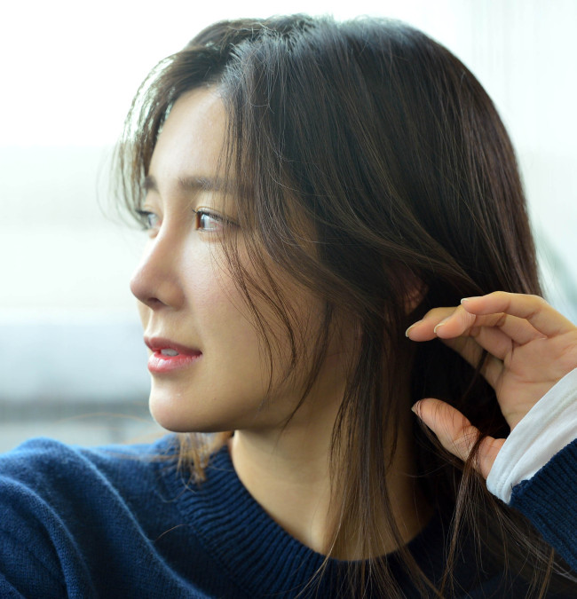 Actress E Ji-ah (Yoon Byung-chan/The Korea Herald)