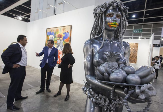 An arttwork by artist Ashley Bickerton entitled “Wahine Pa’ina” is on display on the opening day of Art Basel in Hong Kong, Tuesday. (EPA-Yonhap)