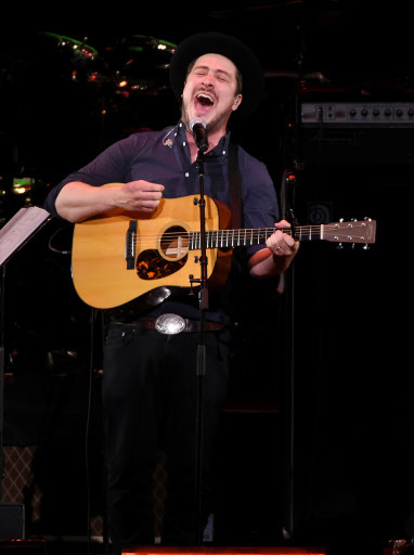 Musician Marcus Mumford performs at The Music of David Bowie tribute concert at Radio City Music Hall on Friday in New York.  (AP-Yonhap)