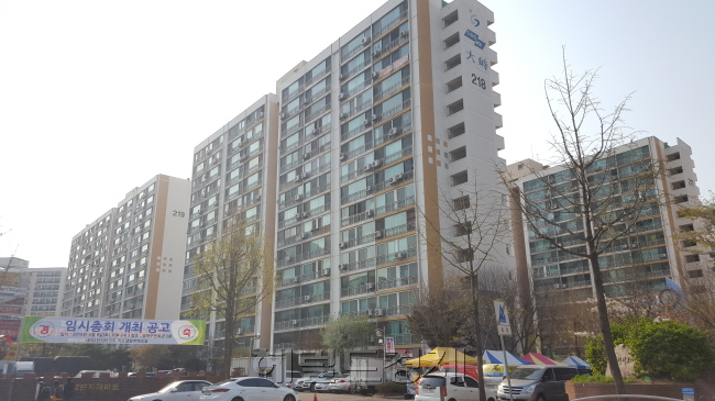 수직증축 리모델링 활성화 여건이 무르익으면서 강남구 개포동 대치2단지가 내력벽 철거 1호 아파트로 주목받고 있다. ［사진=헤럴드경제DB］