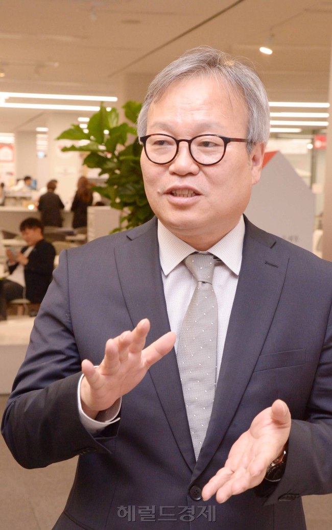 이근 서울디자인대표 사진: 정희조 기자/checho@heraldcorp.com