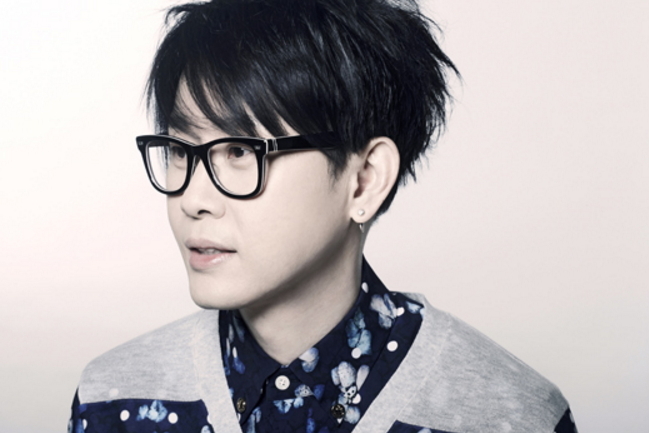 Veteran singer Lee Seung-hwan (Dream Factory)