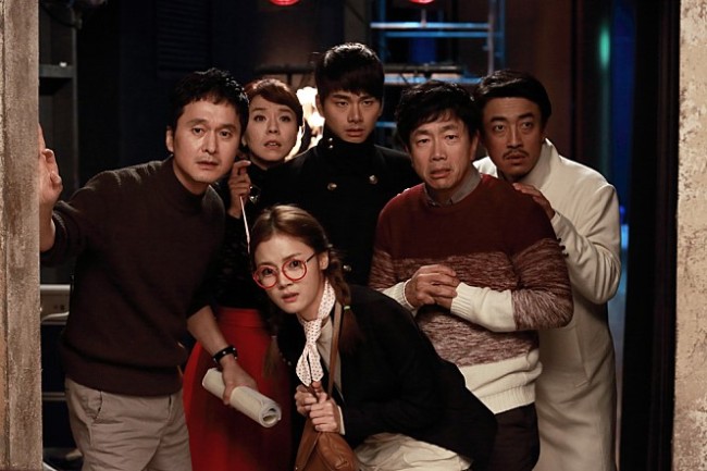 A still from film "Curtain Call" (Contents Road)