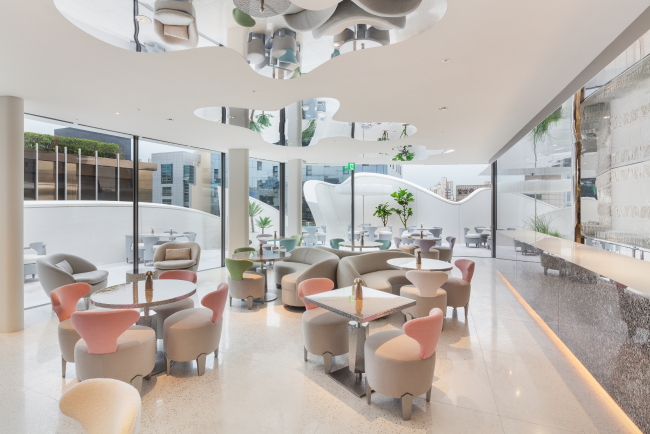 Cafe Dior at the Dior flagship store in Cheongdam-dong, Seoul (Photograph by Shin Kyung-sub/Dior)