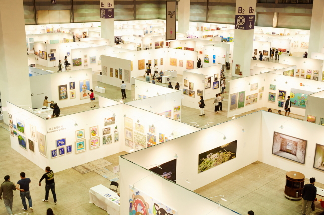 View of the Seoul Open Art Fair 2015 (Seoul Open Art Fair)