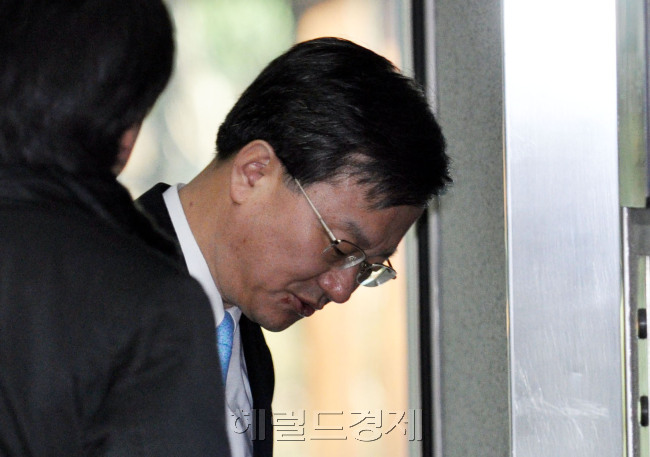 서울중앙지검 특수부를 거쳐 대검찰청 기획조정부장을 역임한 홍만표 전 검사장은 퇴임 후 한달 만에 기업 사외이사에 선임되는 등 법조계를 넘어 재계에서도 활발한 활동을 이어갔다. [사진=헤럴드경제DB]