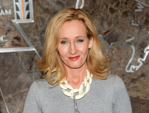 “Harry Potter” author J.K. Rowling lights the Empire State Building to mark the launch of her nonprofit children’s organization Lumos in New York on April 9. (AP-Yonhap)