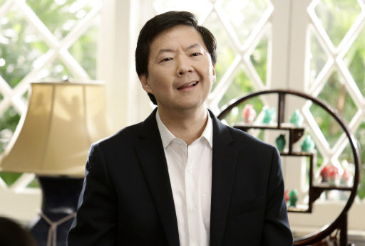 In this image released by ABC, Ken Jeong appears in a scene from “Fresh Off the Boat.” (AP-Yonhap)