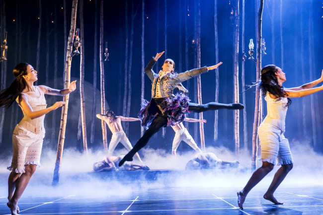 A scene from U.K. choreographer and director Matthew Bourne’s gothic ballet musical rendition of “Sleeping Beauty,” which will be staged at the LG Arts Center in Seoul from June 22 to July 3. (LG Arts Center)