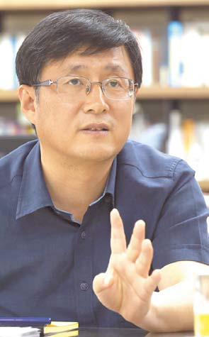 김성환 노원구청장은 인터뷰 내내 ‘사람ㆍ자연’의 조화를 통한 지속가능 성장을
강조했다.