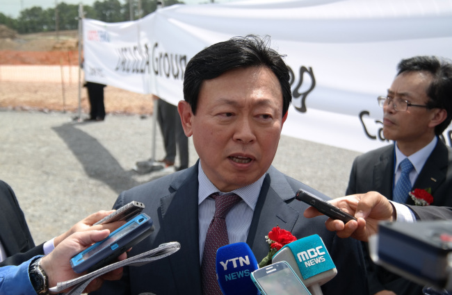 Lotte Group chairman Shin Dong-bin