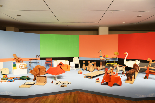 Exhibition view of “Big: Kids and Design” (Kumho Museum of Art)